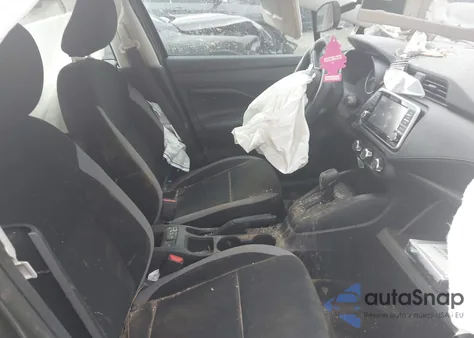 2025 Nissan Versa 1.6 S z USA, uszkodzony, nr VIN 3N1CN8DV7SL848775